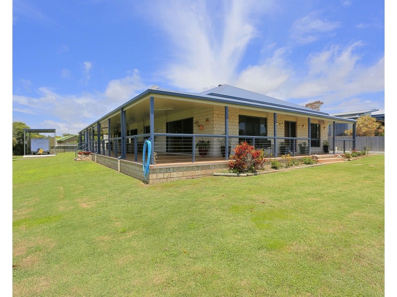 12 Kathleen Dr, Innes Park QLD 4670
