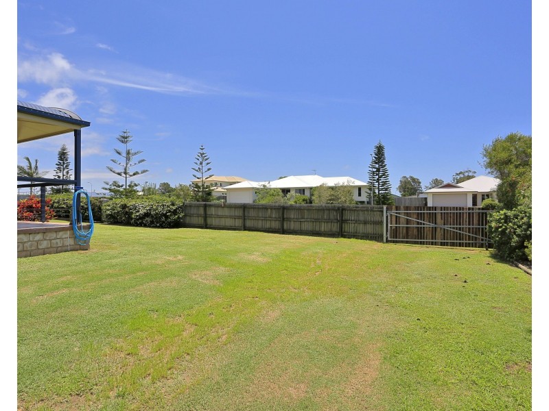 12 Kathleen Dr, Innes Park QLD 4670