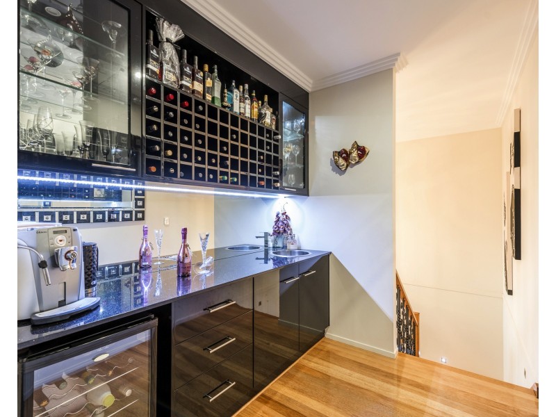 2 Panoramic Way, Bargara QLD 4670