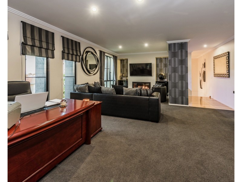 2 Panoramic Way, Bargara QLD 4670