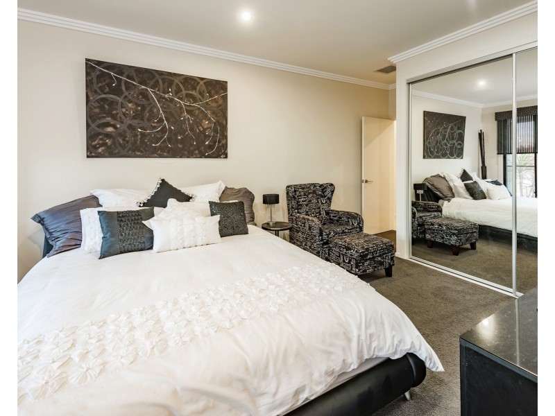 2 Panoramic Way, Bargara QLD 4670