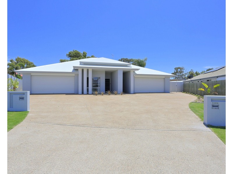 1/4 Anchorage Court, Bargara QLD 4670