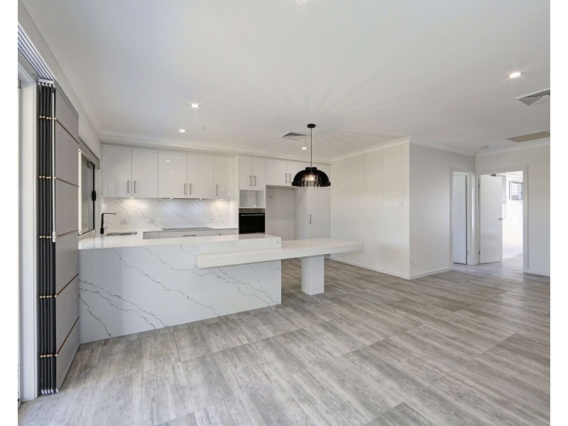1/4 Anchorage Court, Bargara QLD 4670