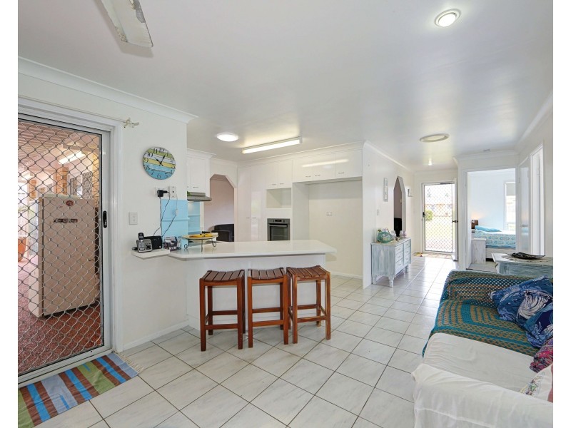 11 Amaroo Cres, Innes Park QLD 4670