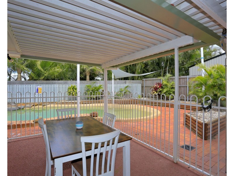 11 Amaroo Cres, Innes Park QLD 4670