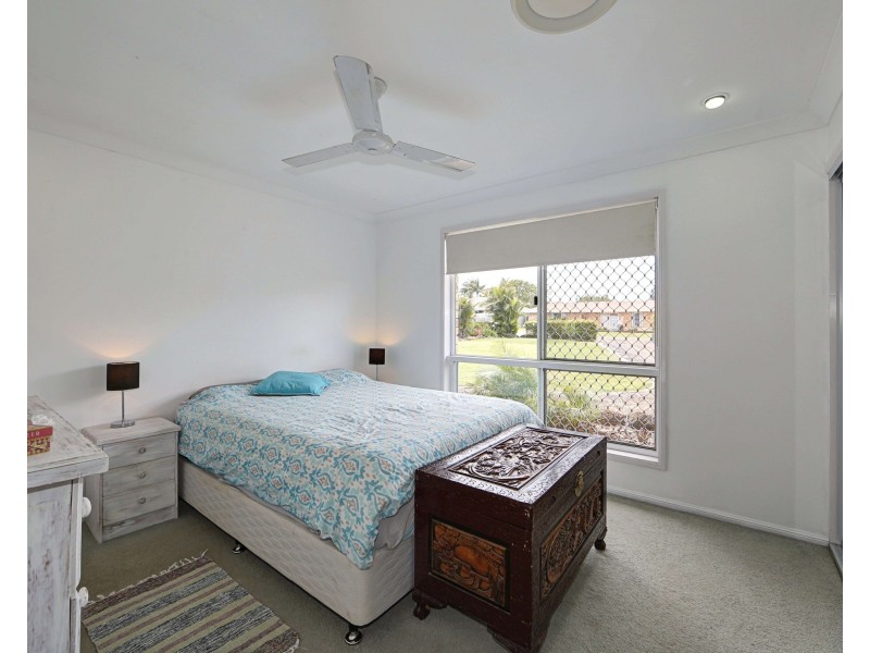 11 Amaroo Cres, Innes Park QLD 4670