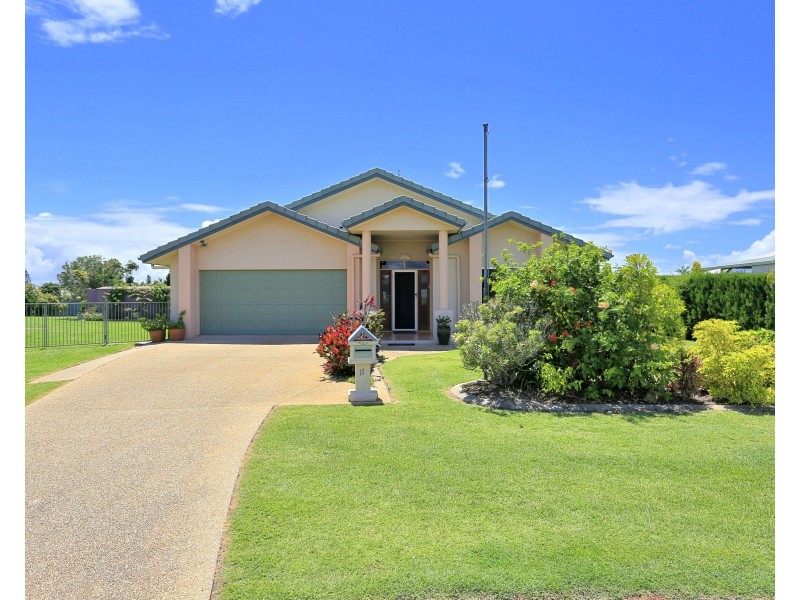 11 Francis Pl, Innes Park QLD 4670