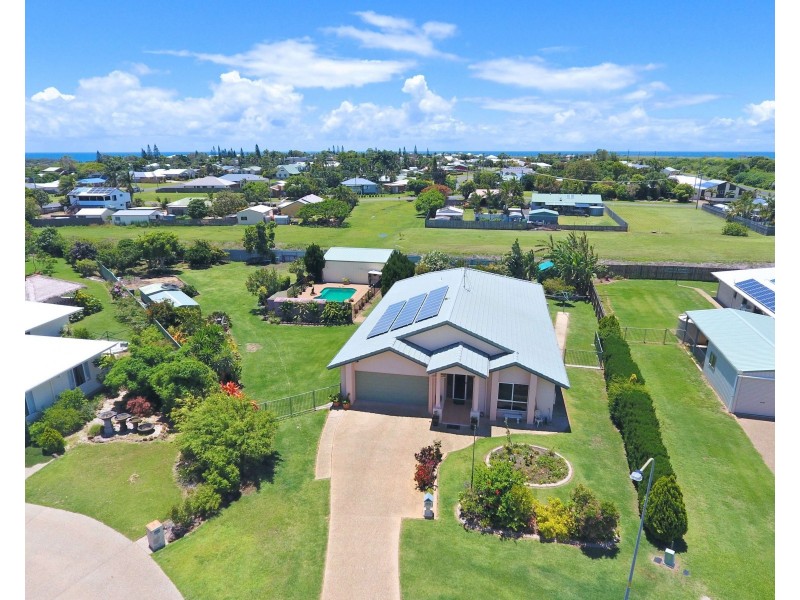 11 Francis Pl, Innes Park QLD 4670