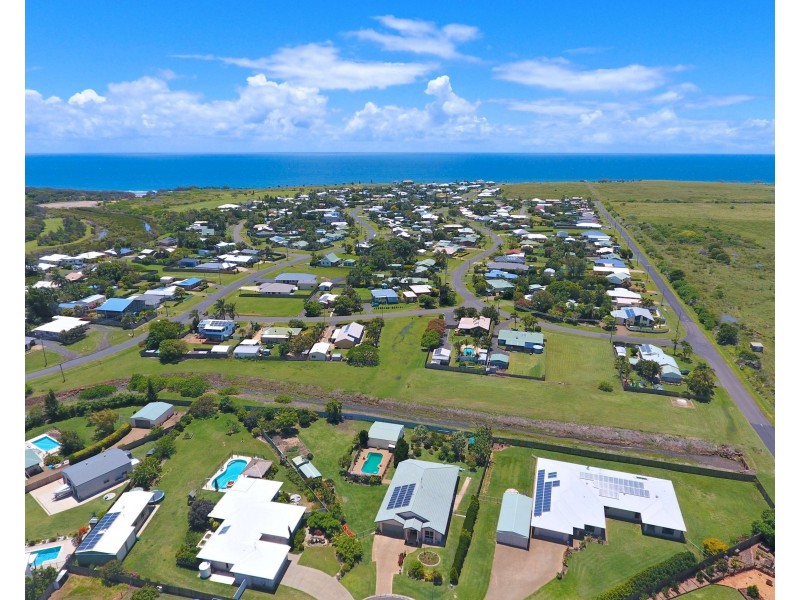 11 Francis Pl, Innes Park QLD 4670