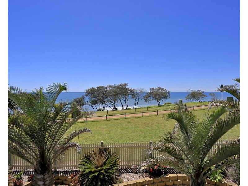 156 Barolin Esplanade, Coral Cove QLD 4670
