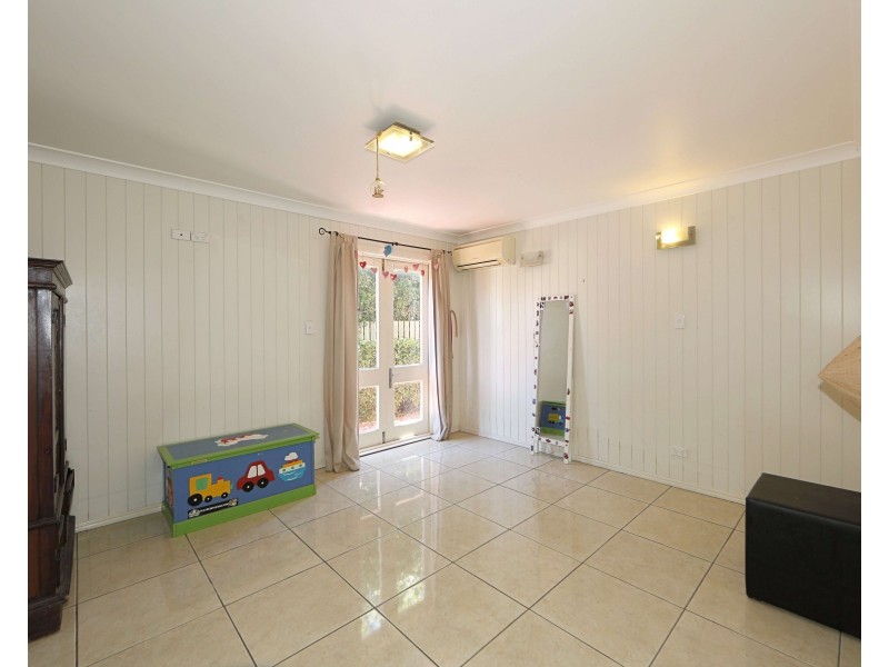 156 Barolin Esplanade, Coral Cove QLD 4670