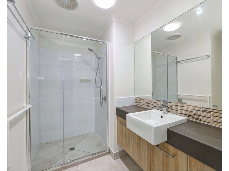 2/27 Holland St, Bargara QLD 4670