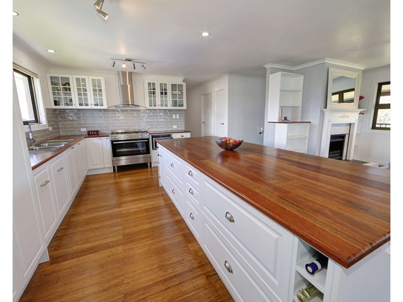 114 Esplanade, Elliott Heads QLD 4670