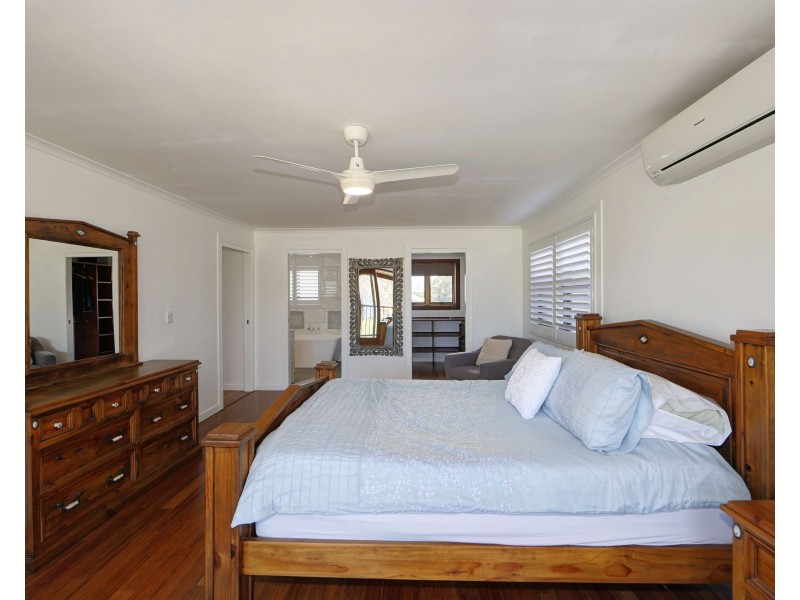 114 Esplanade, Elliott Heads QLD 4670