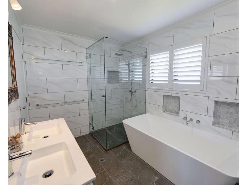 114 Esplanade, Elliott Heads QLD 4670