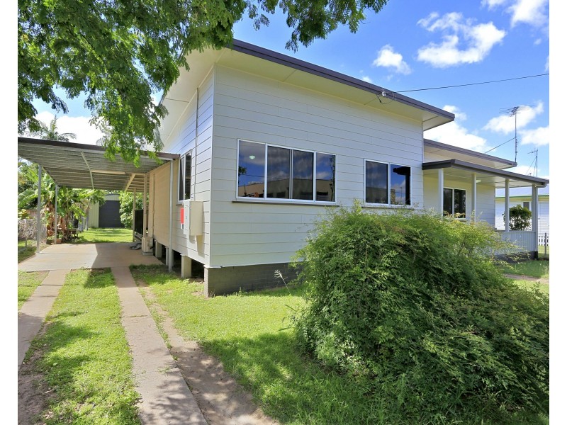 7 Sims Rd, Avenell Heights QLD 4670