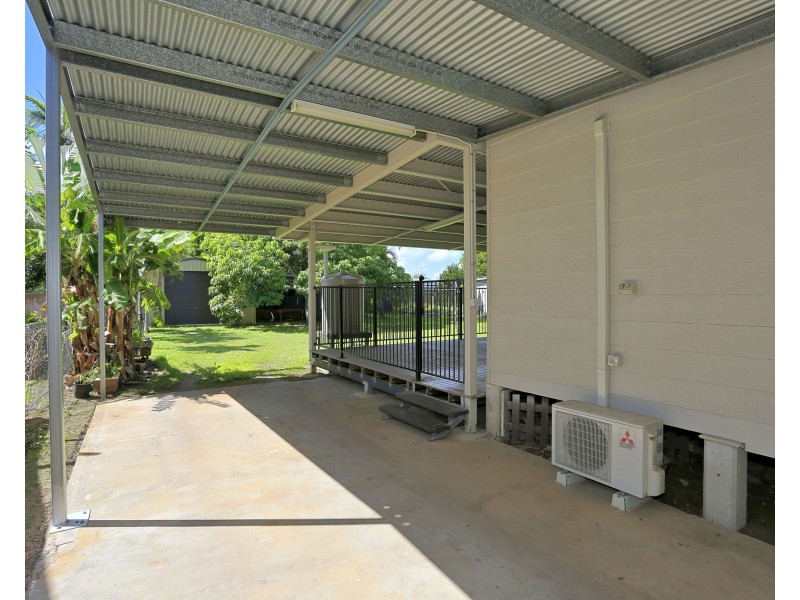 7 Sims Rd, Avenell Heights QLD 4670