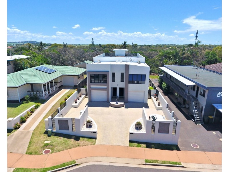 2/31 Miller Street, Bargara QLD 4670