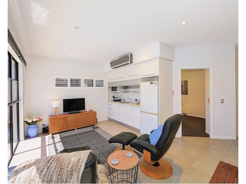 2/31 Miller Street, Bargara QLD 4670
