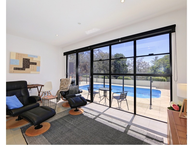 2/31 Miller Street, Bargara QLD 4670