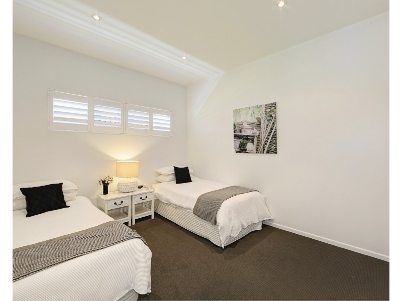 2/31 Miller Street, Bargara QLD 4670
