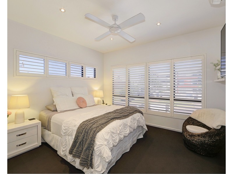 2/31 Miller Street, Bargara QLD 4670