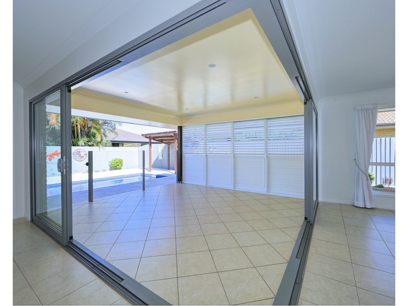 13 Baker Finch Drive, Bargara QLD 4670