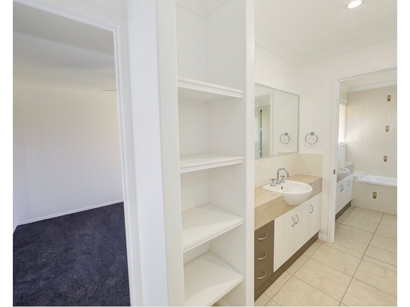 13 Baker Finch Drive, Bargara QLD 4670