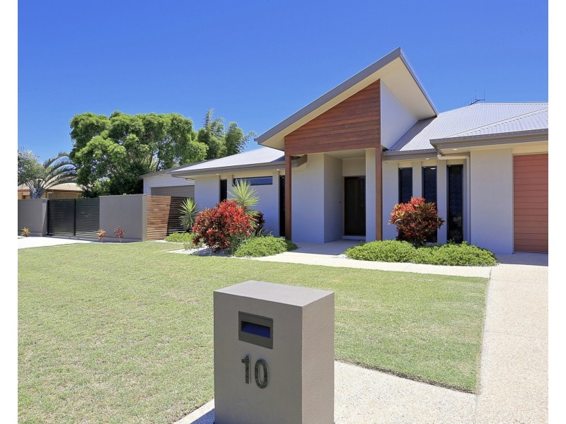 10 Amronel Cl, Innes Park QLD 4670