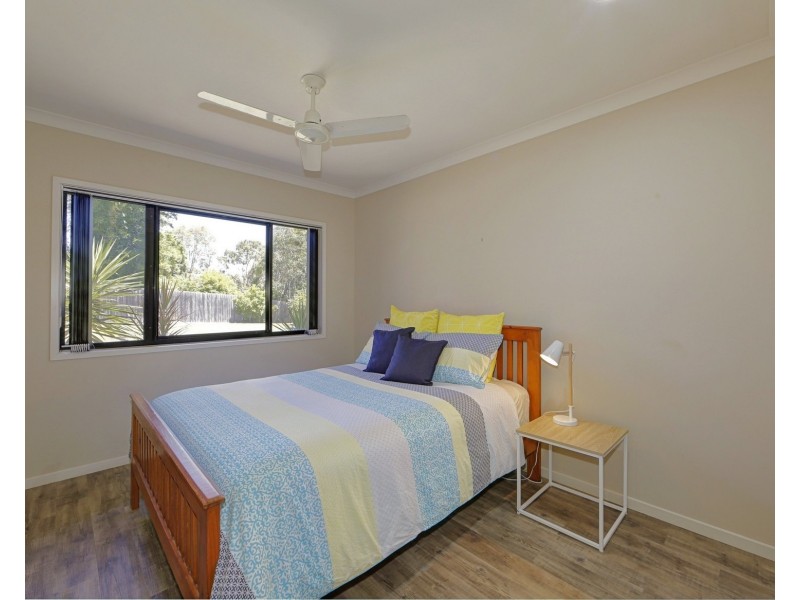 10 Amronel Cl, Innes Park QLD 4670