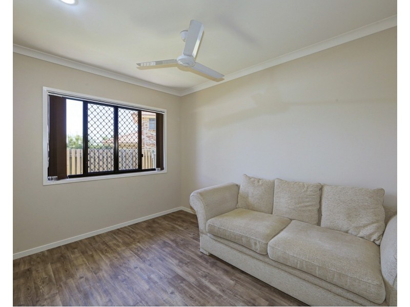 10 Amronel Cl, Innes Park QLD 4670