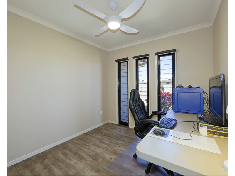 10 Amronel Cl, Innes Park QLD 4670