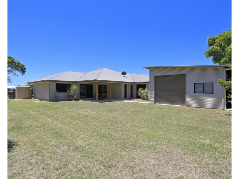 10 Amronel Cl, Innes Park QLD 4670