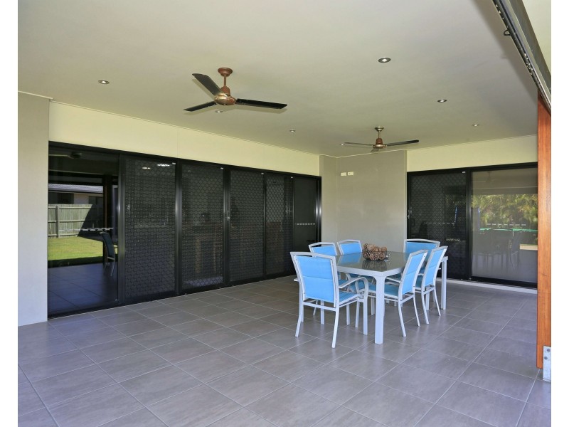 1 Augusta Ct, Bargara QLD 4670