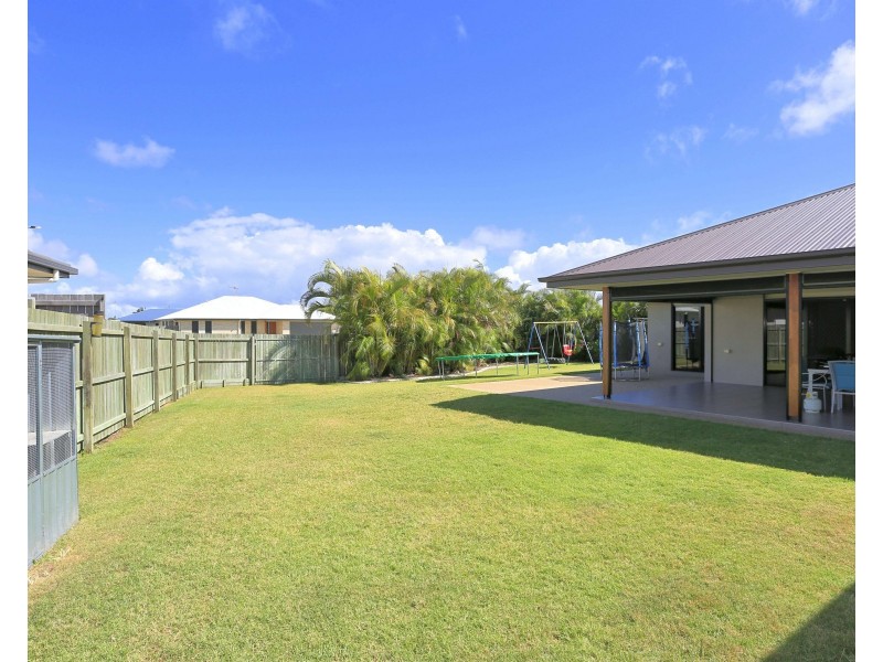 1 Augusta Ct, Bargara QLD 4670