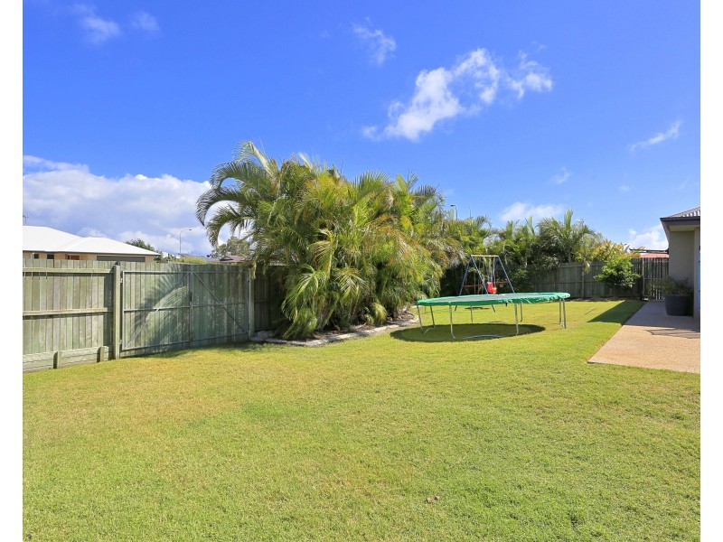 1 Augusta Ct, Bargara QLD 4670