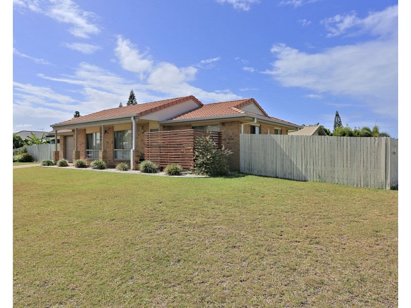 30 Shoreline Cres, Bargara QLD 4670