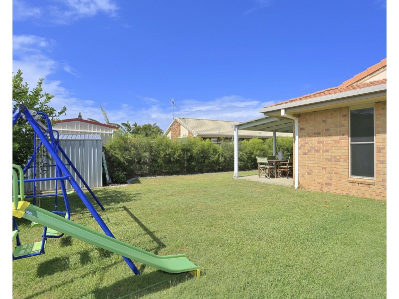 30 Shoreline Cres, Bargara QLD 4670