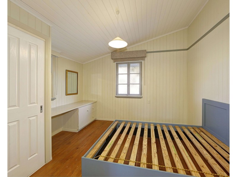 1 Holme St, Cordalba QLD 4660