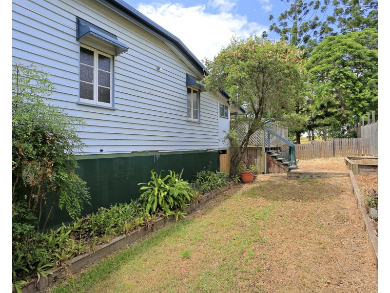 1 Holme St, Cordalba QLD 4660