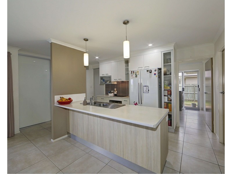 13 Firefly St, Bargara QLD 4670