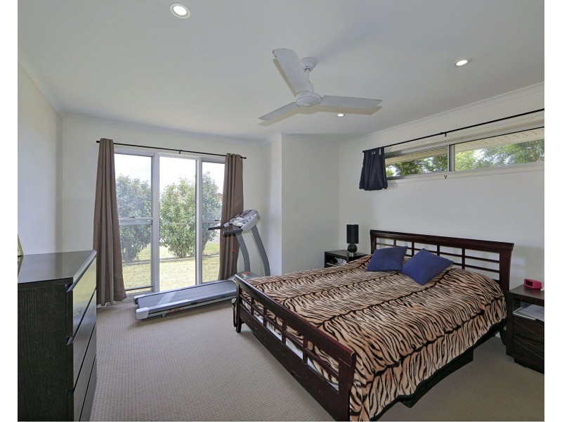 13 Firefly St, Bargara QLD 4670