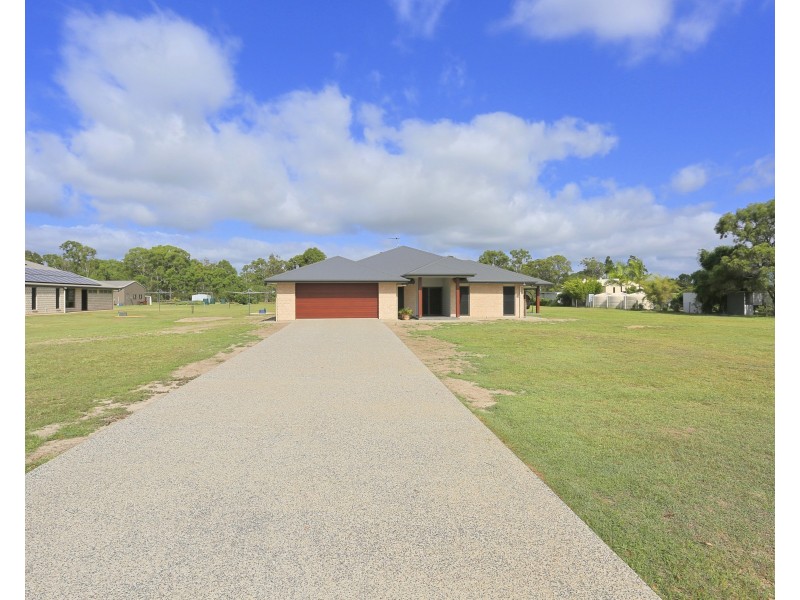 69 Parklands Dr, Branyan QLD 4670