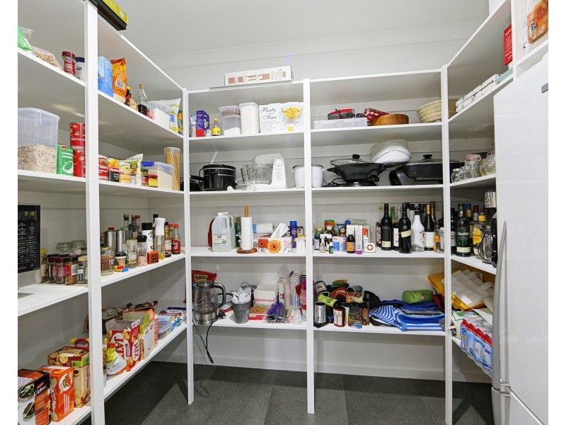 69 Parklands Dr, Branyan QLD 4670