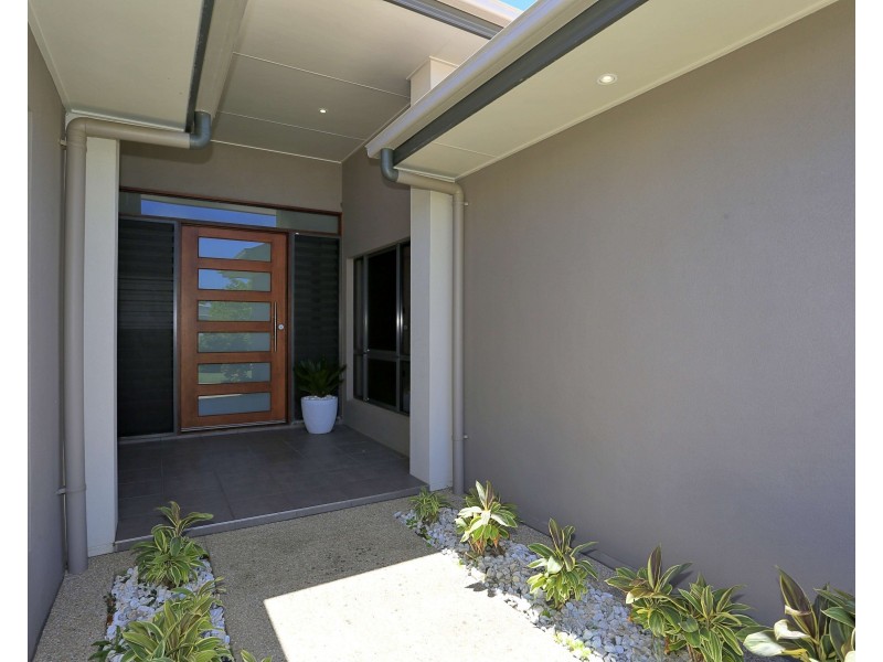 30 Breeze Dr, Bargara QLD 4670