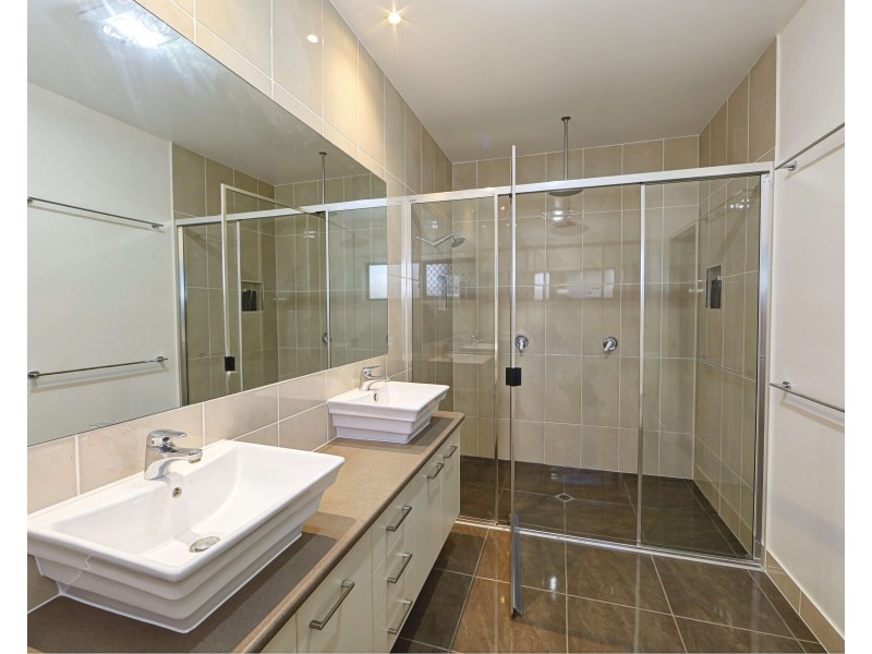 30 Breeze Dr, Bargara QLD 4670