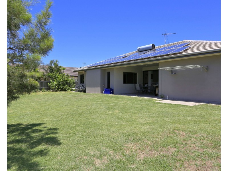 30 Breeze Dr, Bargara QLD 4670