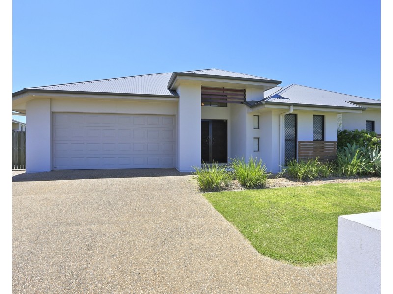 4 Sea Change Ct, Bargara QLD 4670