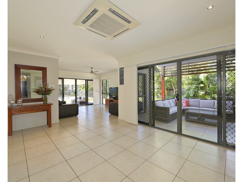 4 Sea Change Ct, Bargara QLD 4670