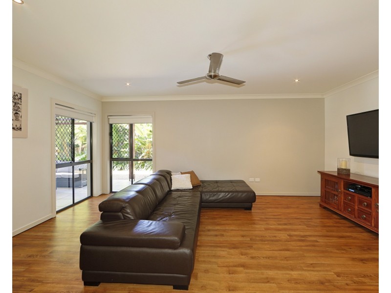 4 Sea Change Ct, Bargara QLD 4670